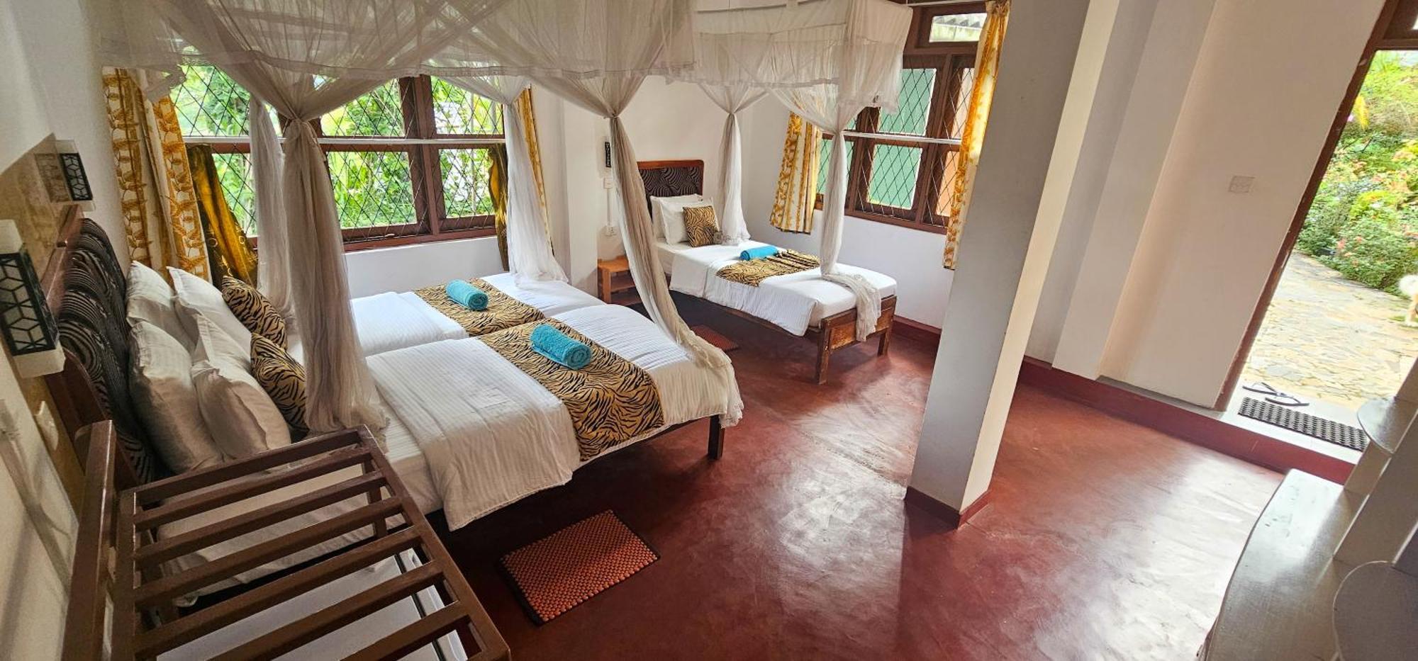 Hilltop Guest House Ella Room photo